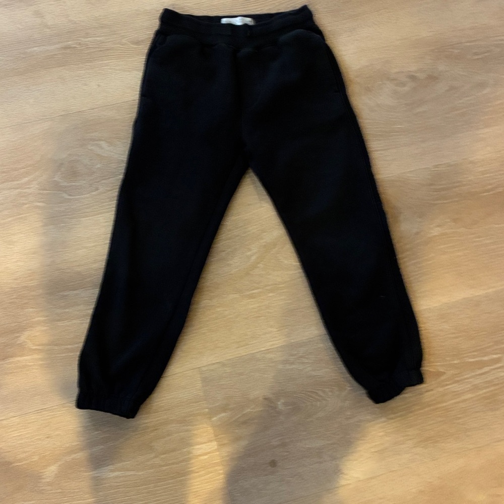 Zara Kids Black Jogger Sweatpants Worn 1X Size 7 Always looking Forward On Leg